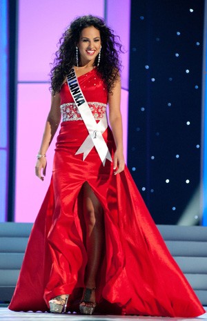 Stephanie Siriwardhana was named Miss Sri Lanka in 2011