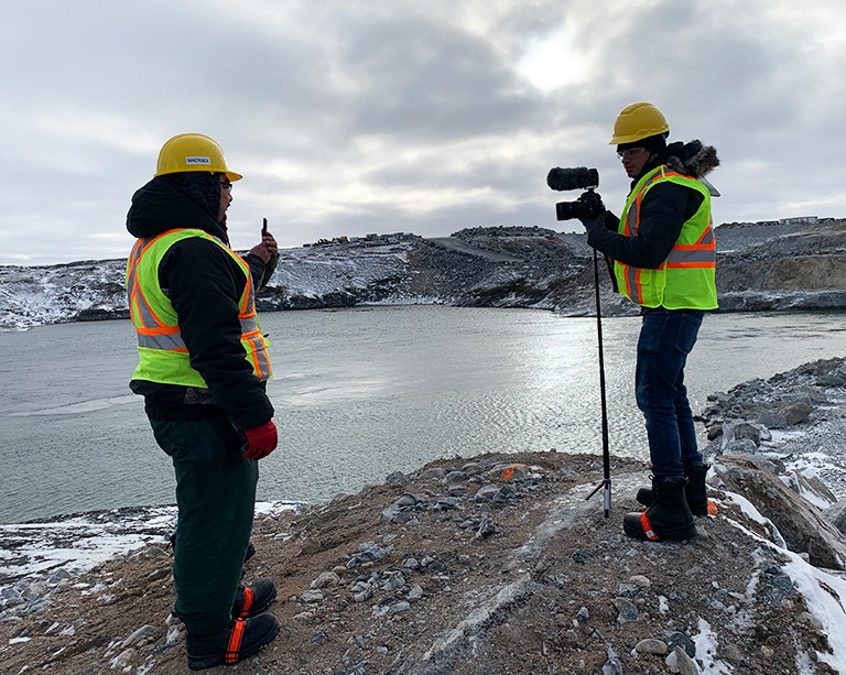 Un projet de journalisme de Concordia à Inukjuak explore le premier barrage hydroélectrique dans la région arctique du Québec